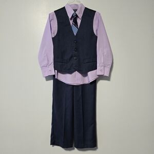 Nautica Boys 4 Piece Set Size 4T
